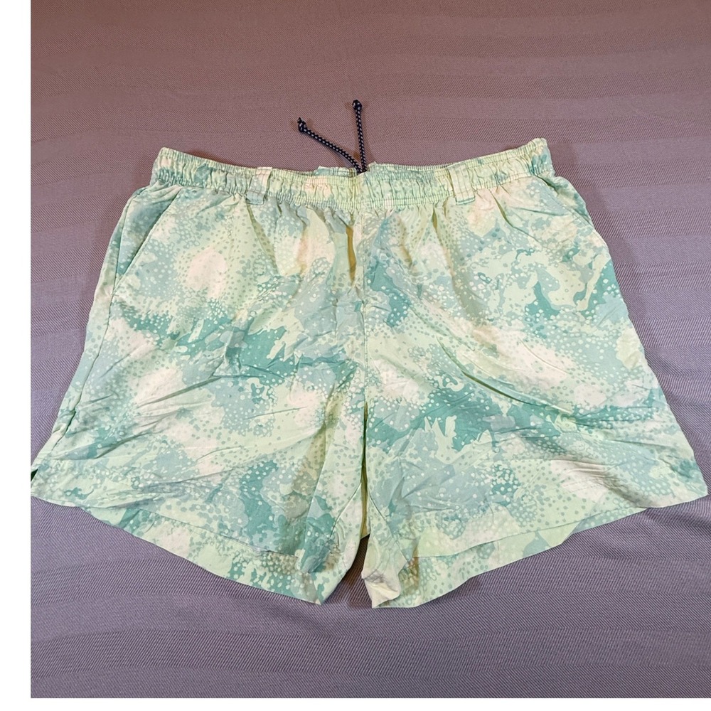 Columbia PFG Fishing Shorts XL Green Water Print Nylon Mesh Lined Trunks 2579